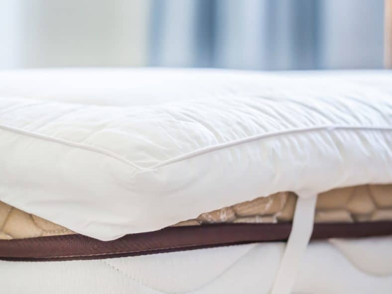 10 Best Mattress Toppers For Back Pain 2022 Lully Sleep