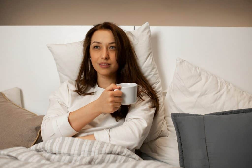 drinking-coffee-within-4-hours-of-bedtime-does-not-impact-your-sleep