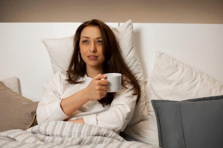 how-to-fall-asleep-after-drinking-coffee-for-those-who-cannot-resist